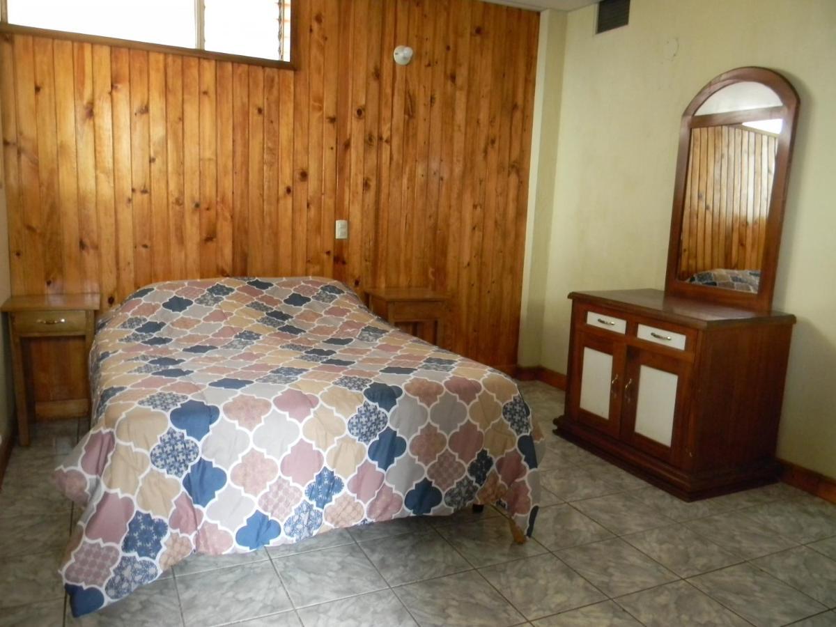 Casa Xelaju Apartments Quetzaltenango ภายนอก รูปภาพ