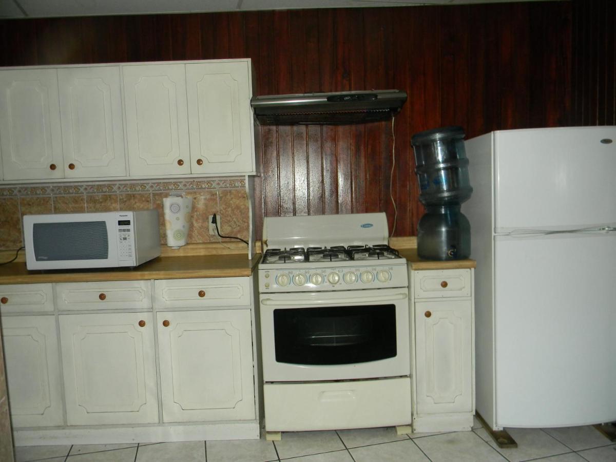 Casa Xelaju Apartments Quetzaltenango ภายนอก รูปภาพ