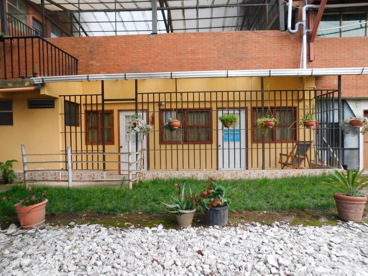 Casa Xelaju Apartments Quetzaltenango ภายนอก รูปภาพ