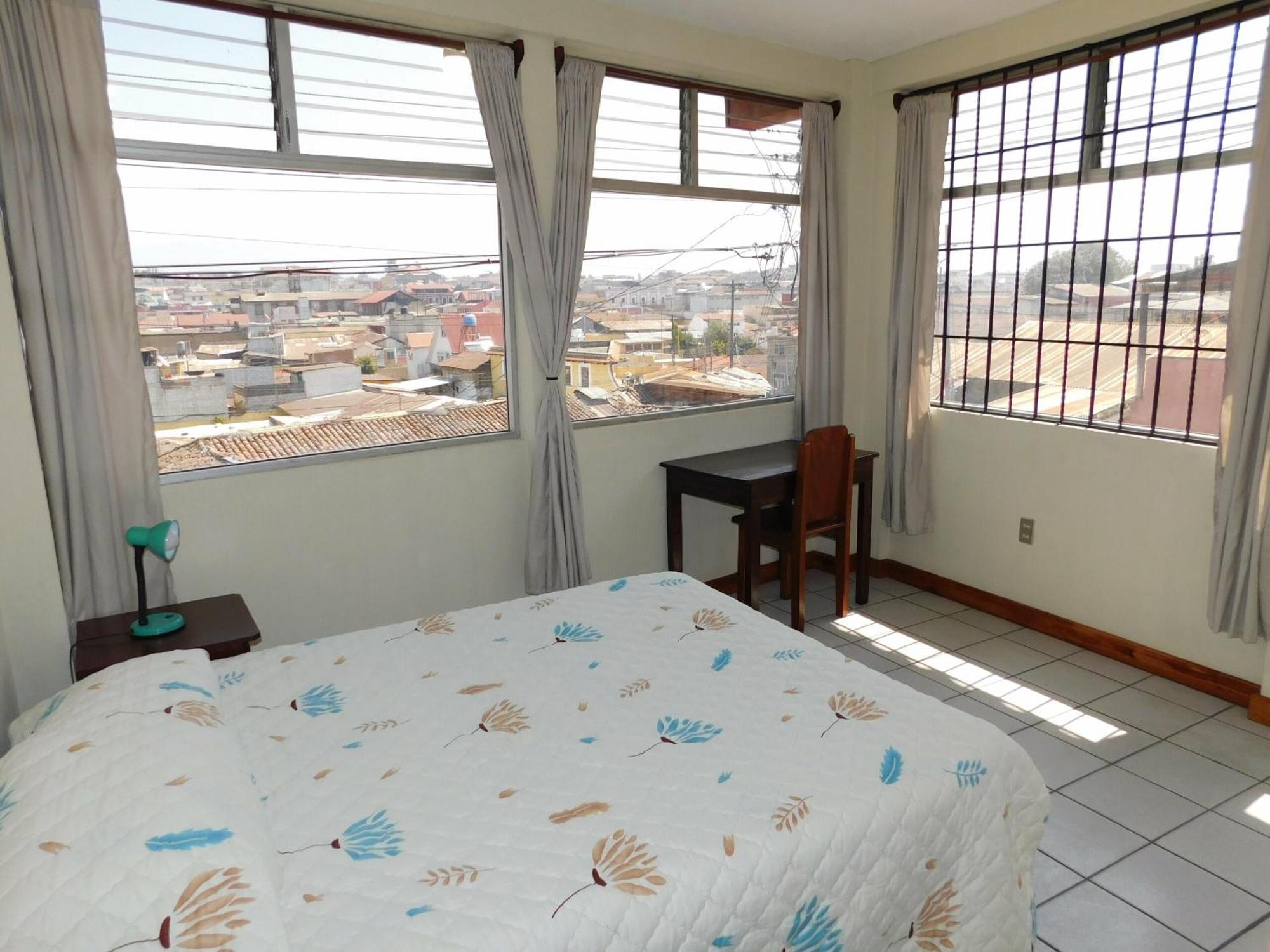 Casa Xelaju Apartments Quetzaltenango ภายนอก รูปภาพ
