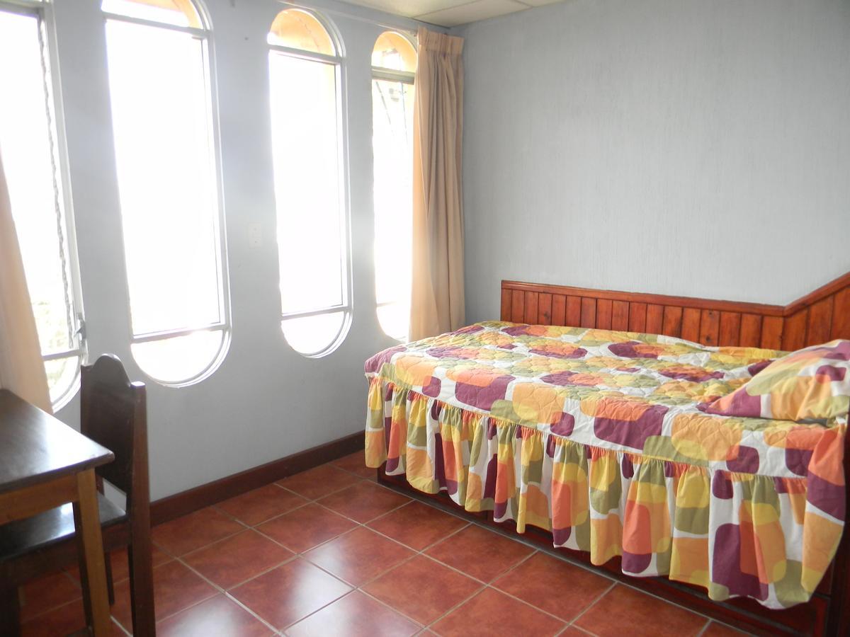 Casa Xelaju Apartments Quetzaltenango ภายนอก รูปภาพ