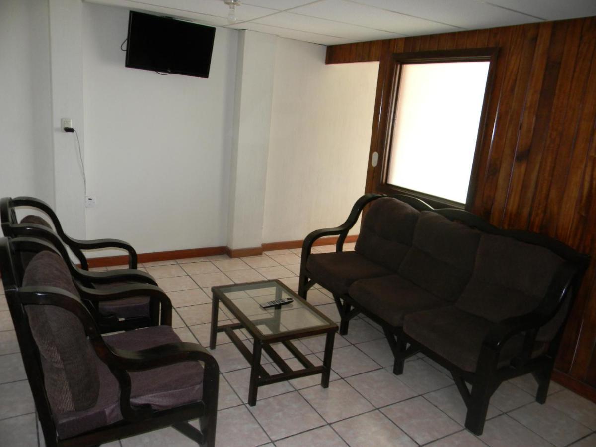 Casa Xelaju Apartments Quetzaltenango ภายนอก รูปภาพ
